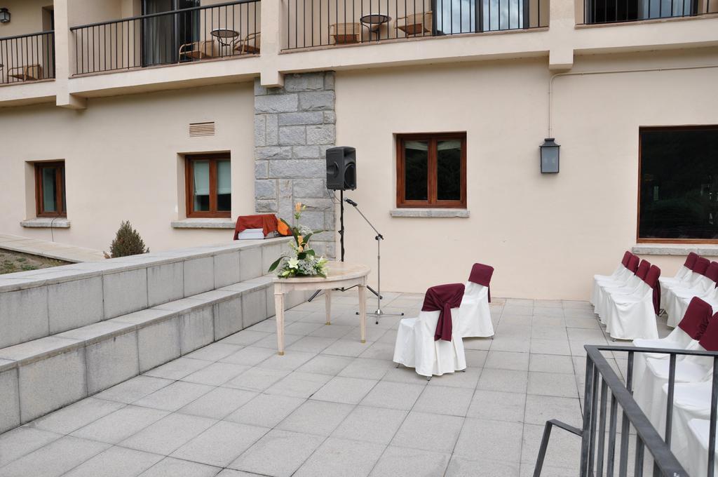 Parador De Vielha Bagian luar foto