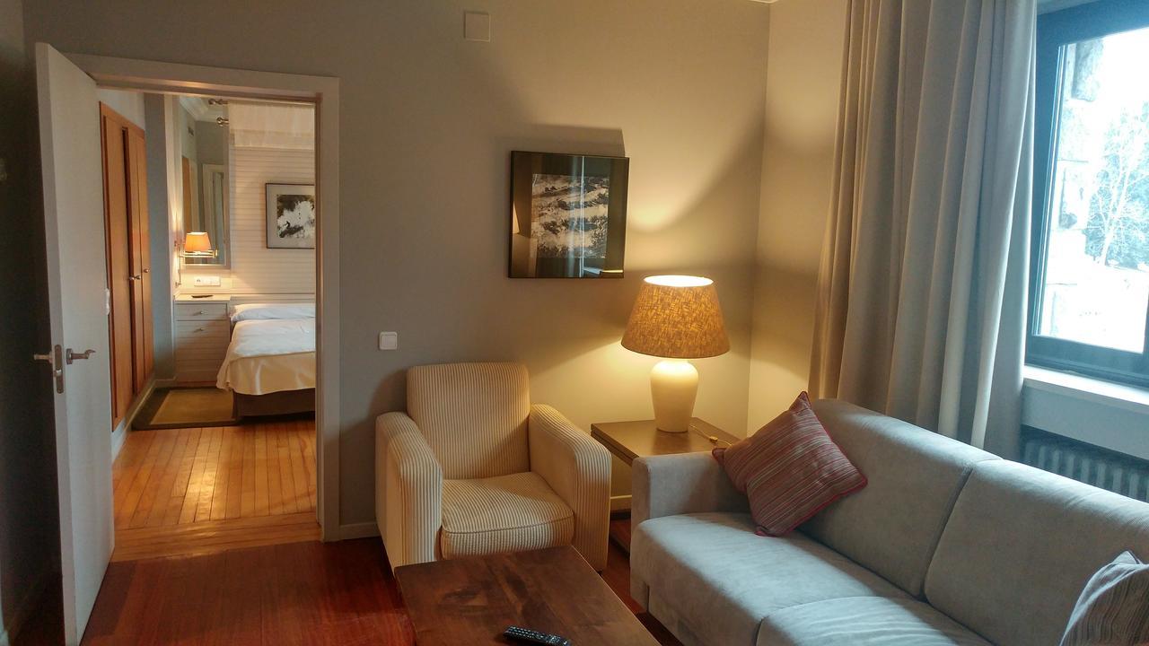 Parador De Vielha Bagian luar foto